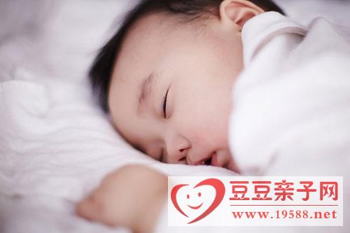 宝宝感冒睡觉打呼噜的护理方法
